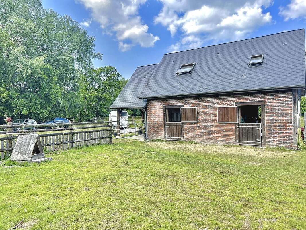 Maison 75 m² à Pont-L'eveque  - photo 3