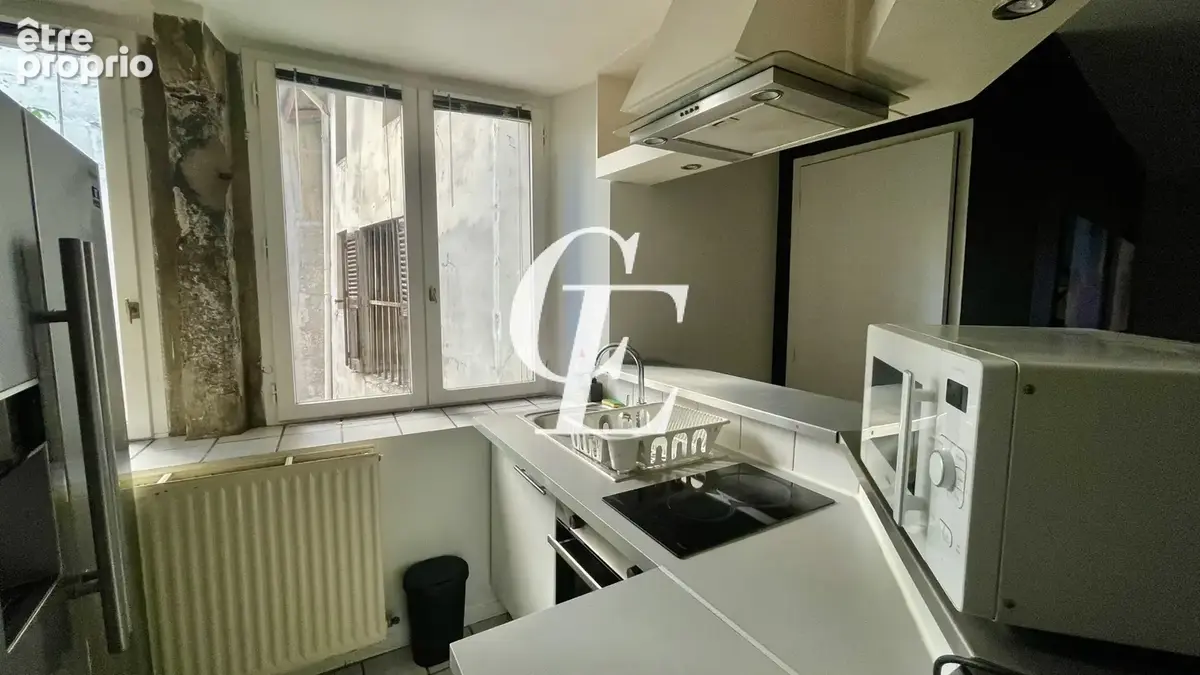 F2 type loft place du peuple - photo 2