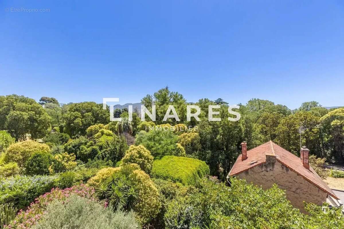 Appartement à MARSEILLE-12E