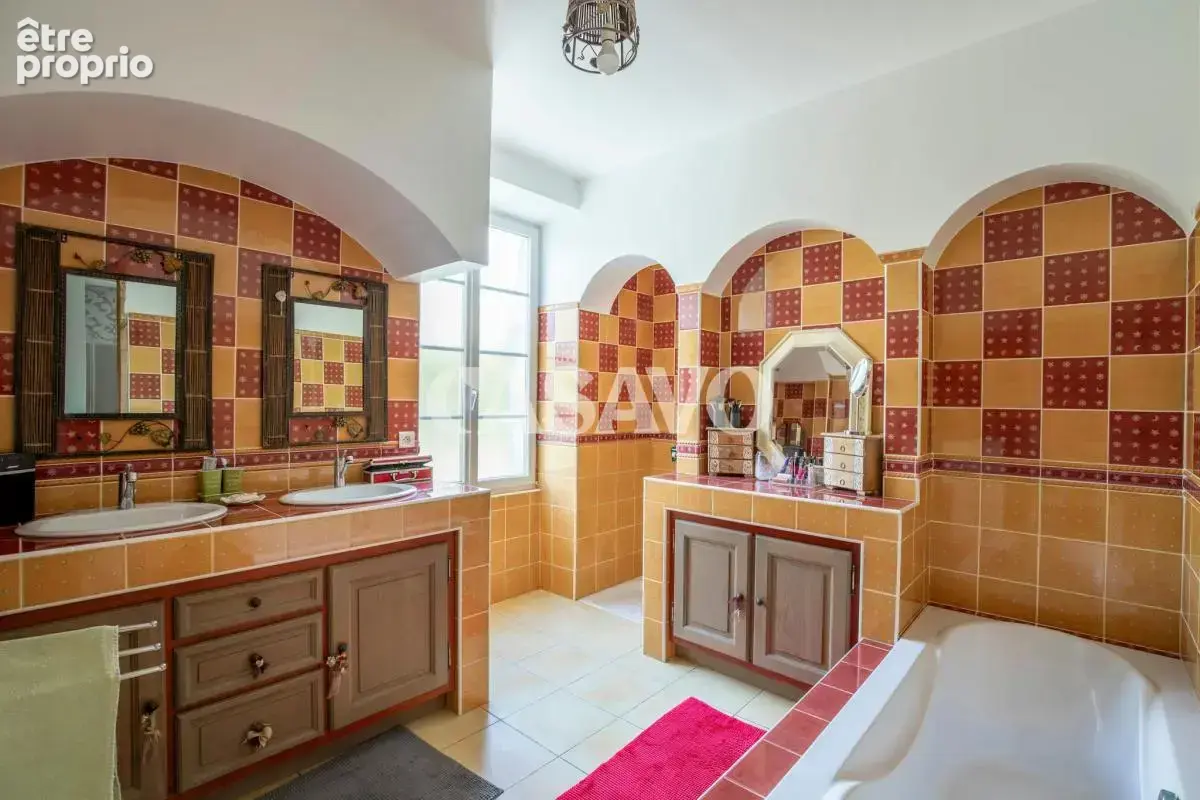 Vente Maison 7 pièces de 472m² - 30610 Sauve - photo 10
