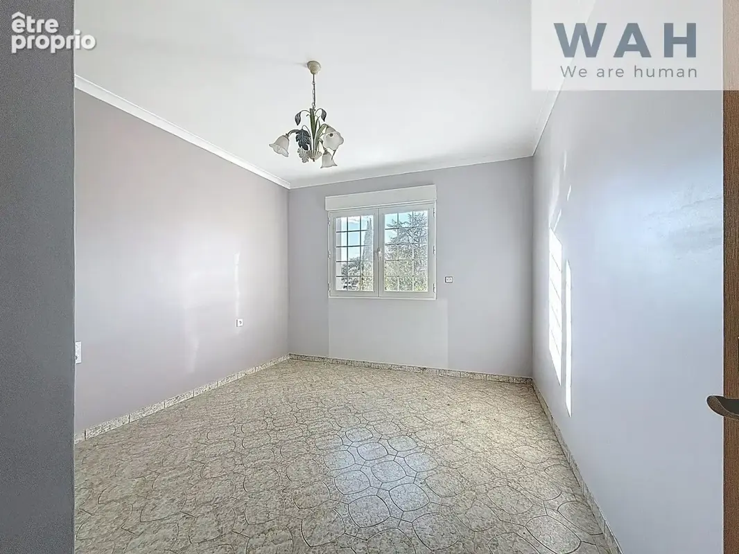 Maison 390m2 - Gros potentiel - Piscine - Terrain 1663m2 - Sauve - photo 21