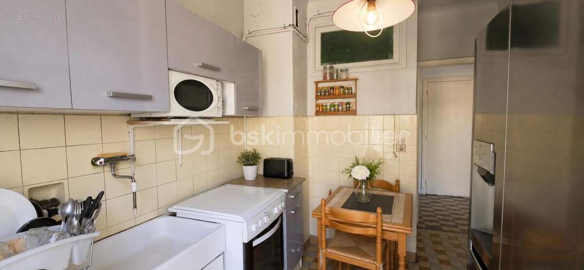 Studio de 30 m² – balcon – ascenseur – emplacement idéal - photo 4