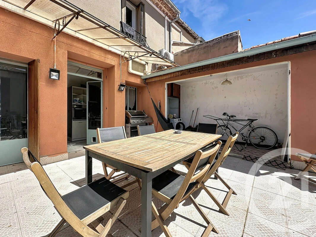 Appartement 94 m² à Meze  - photo 12