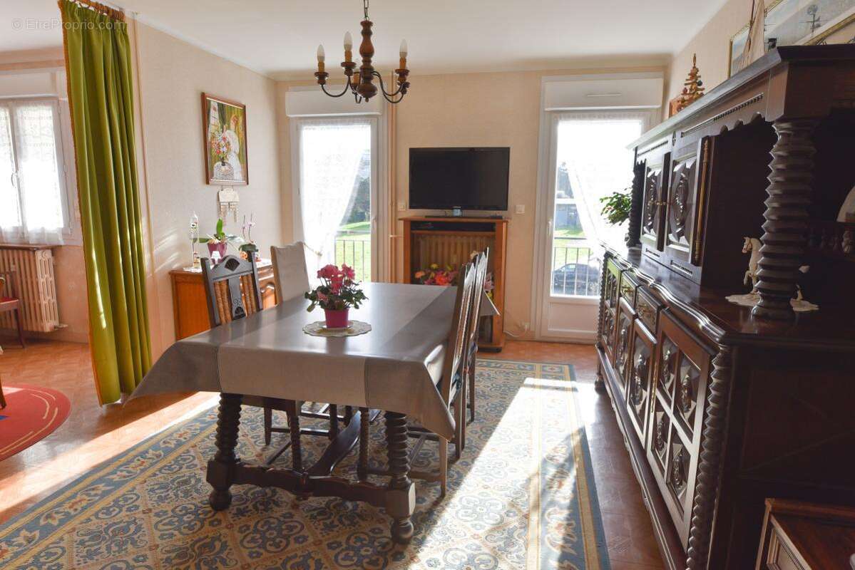 Appartement à LAVAL