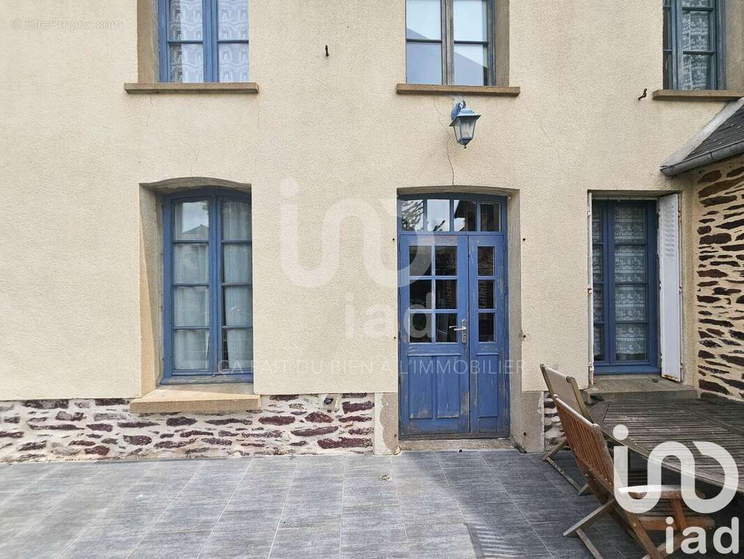 Photo 9 - Maison à SAINT-MEEN-LE-GRAND