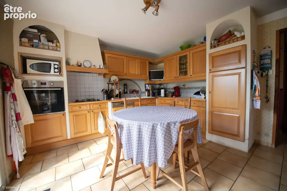 Maison 6 pièces 137 m² à vendre à Saint-Vaast-En-Chaussee (80310) - photo 5