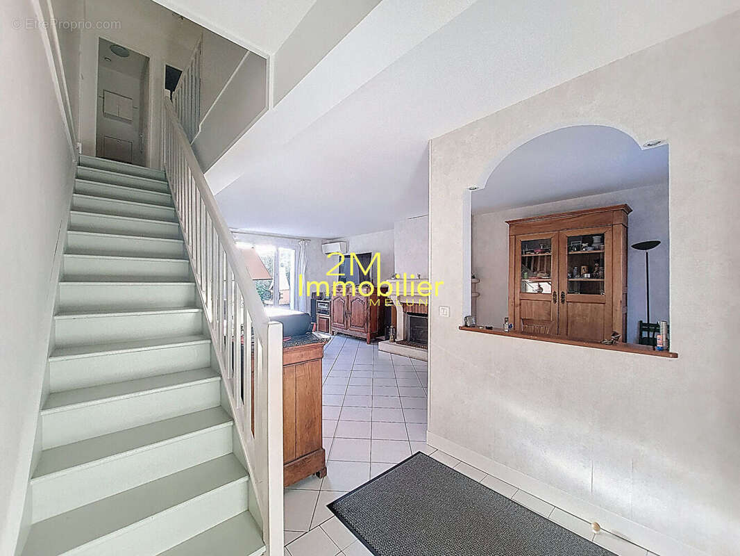 Maison à COURCOURONNES