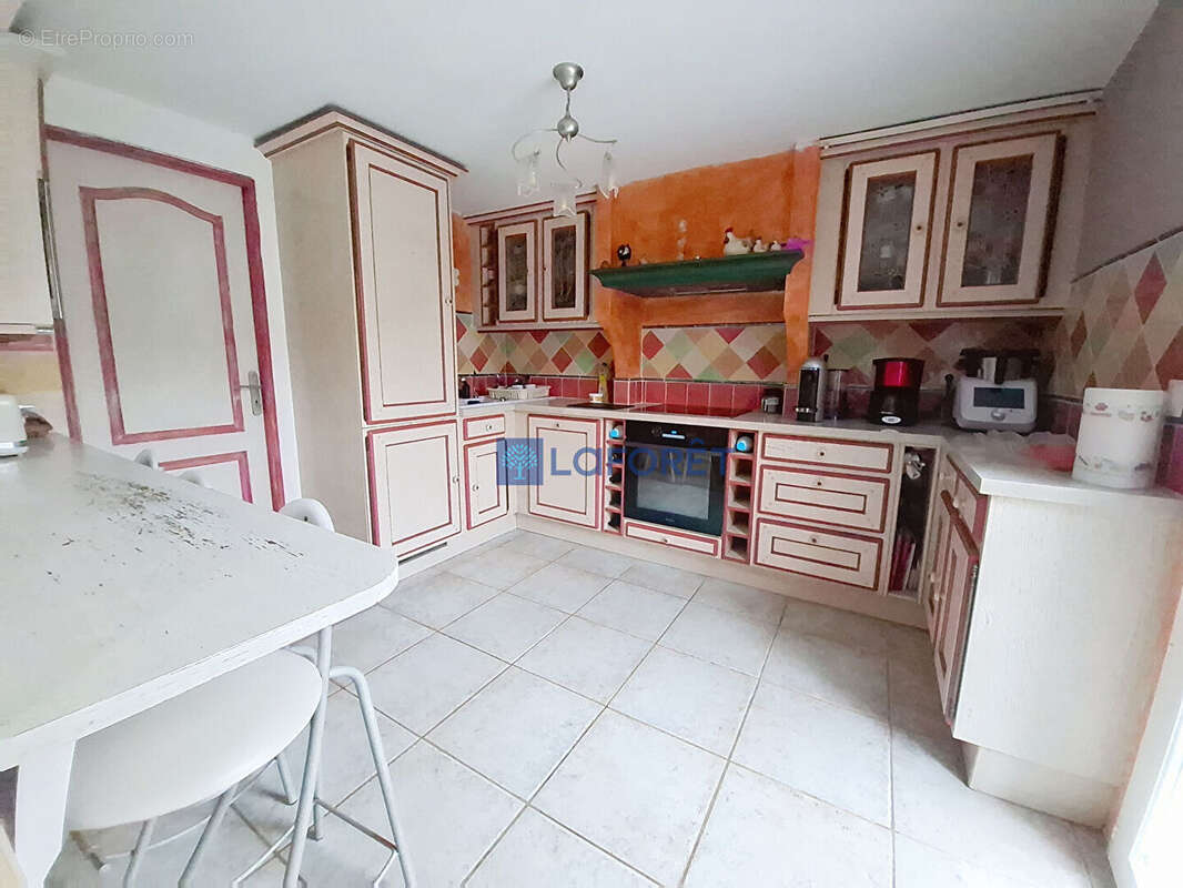 Maison à BAILLY-ROMAINVILLIERS