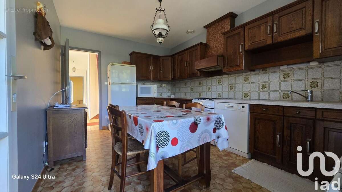 Photo 6 - Maison à SAINT-AMAND-MONTROND