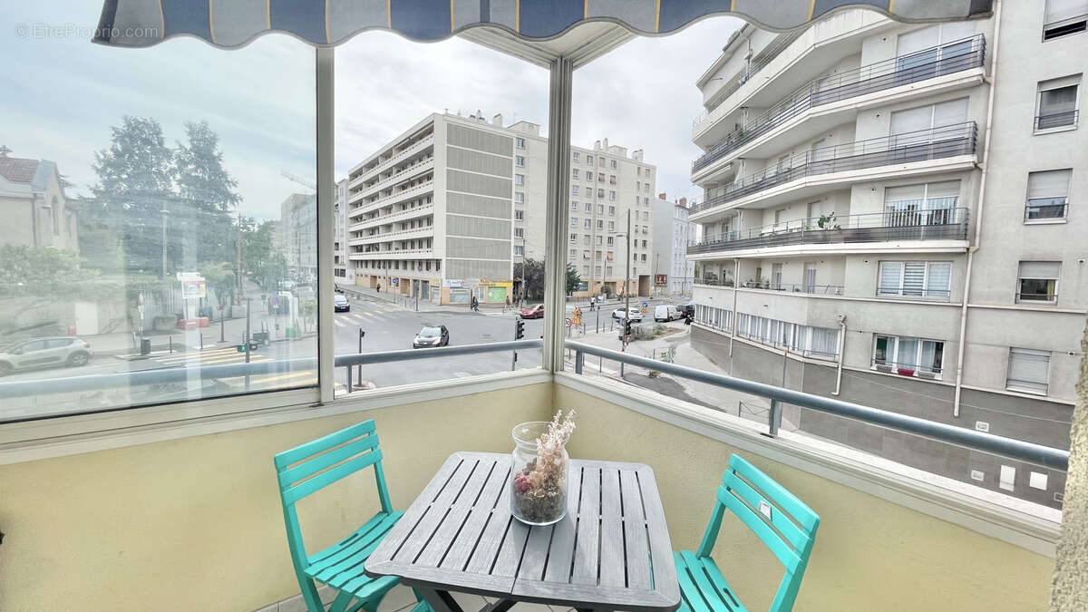 Appartement à VILLEURBANNE