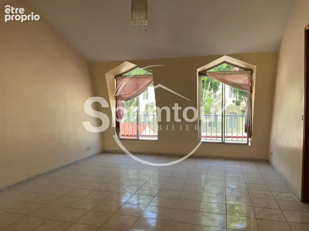 Appartement à BASSE-TERRE