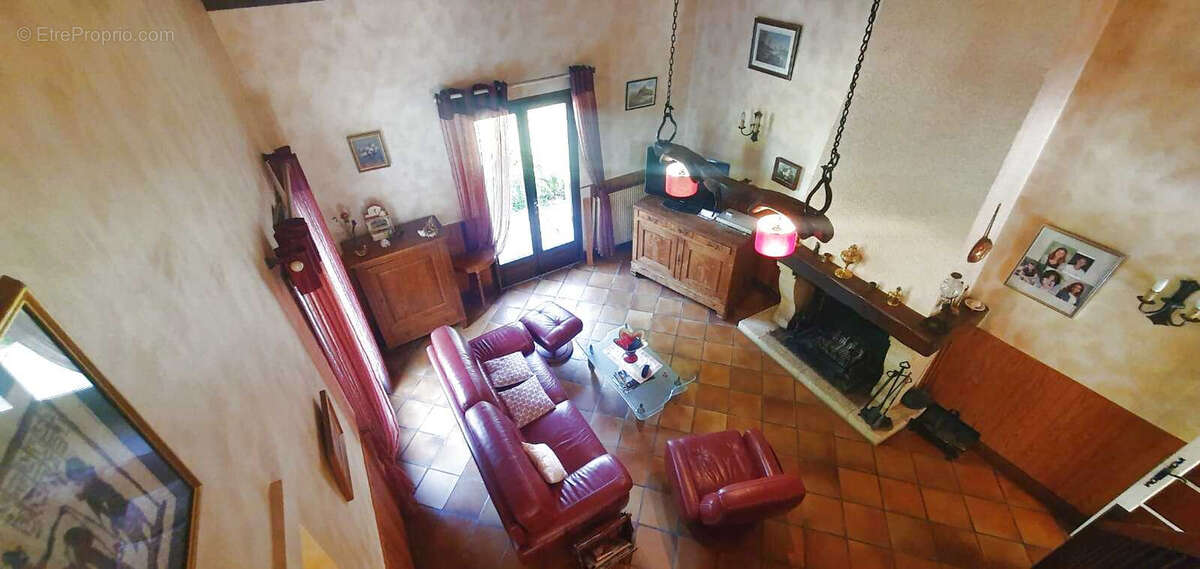 Maison à VOEUIL-ET-GIGET