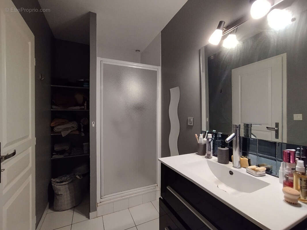 Appartement à COGNAC