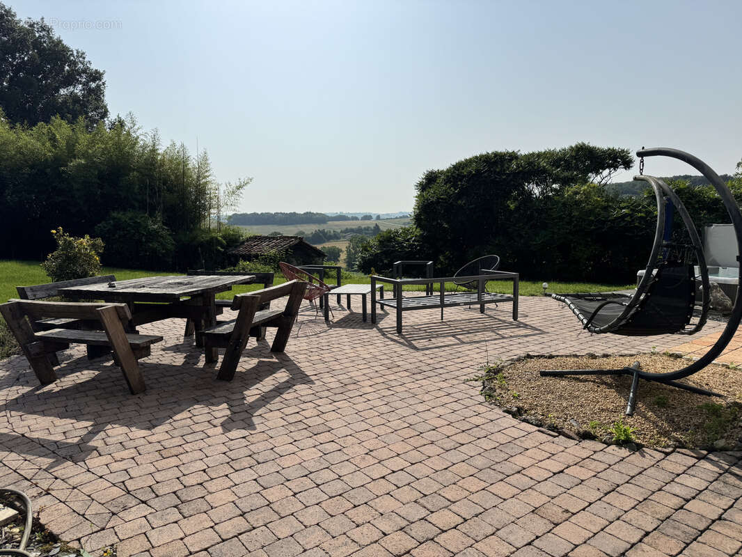 Maison à CASTELJALOUX