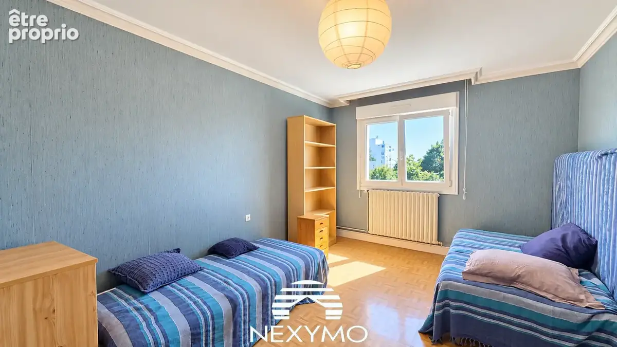 Maison familiale 6 chambres de 165m2 sur sous-sol   Maillets   Le Mans - photo 16