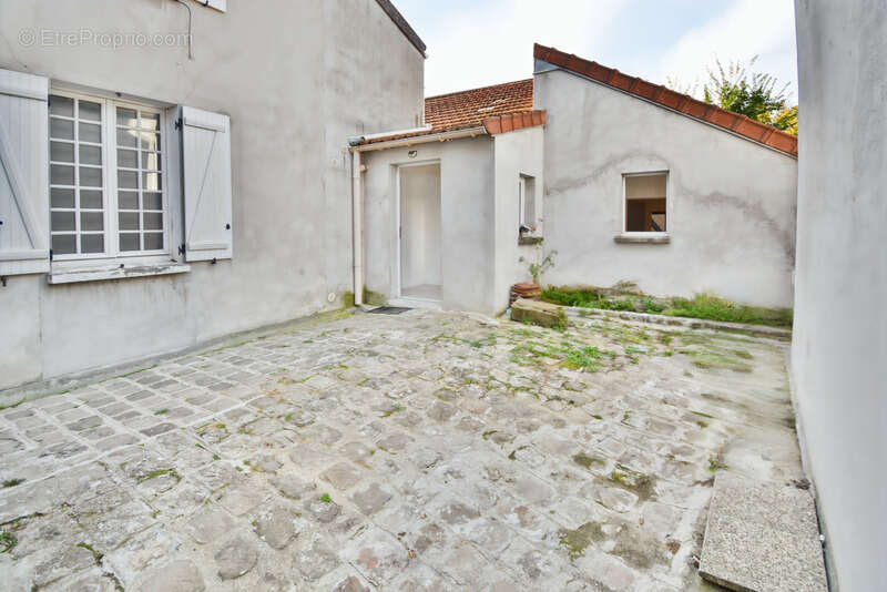 Appartement à MONTLHERY