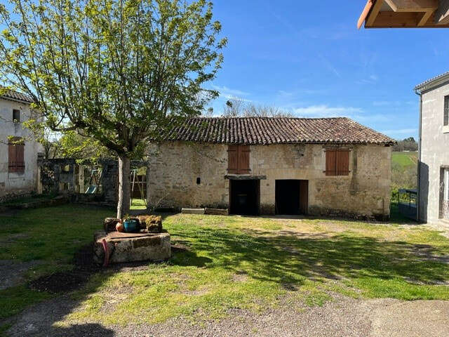 Maison à LINARS