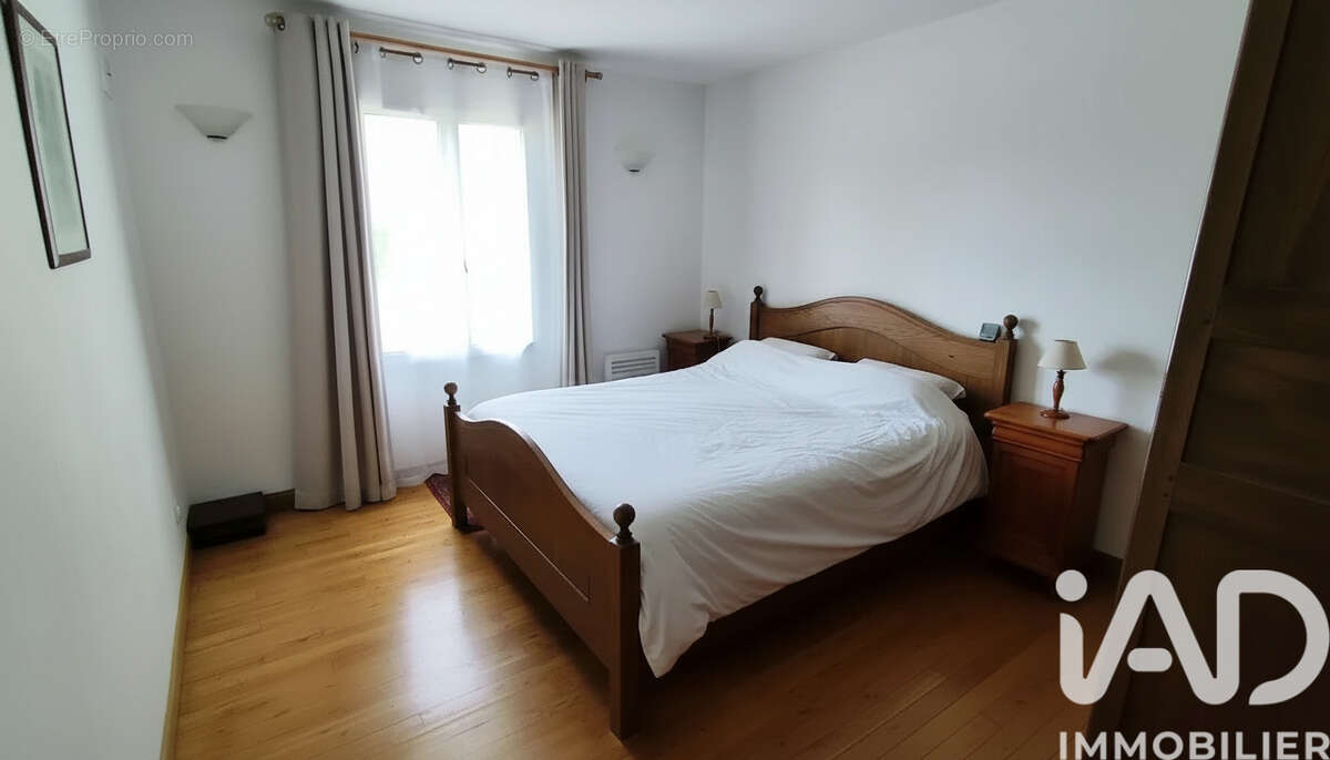 Maison 172 m² à Ecouen  - photo 8