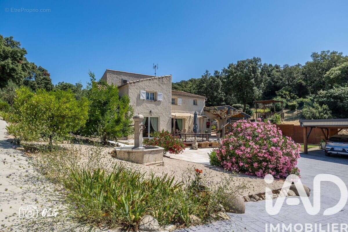 Photo 3 - Maison à BELLEGARDE