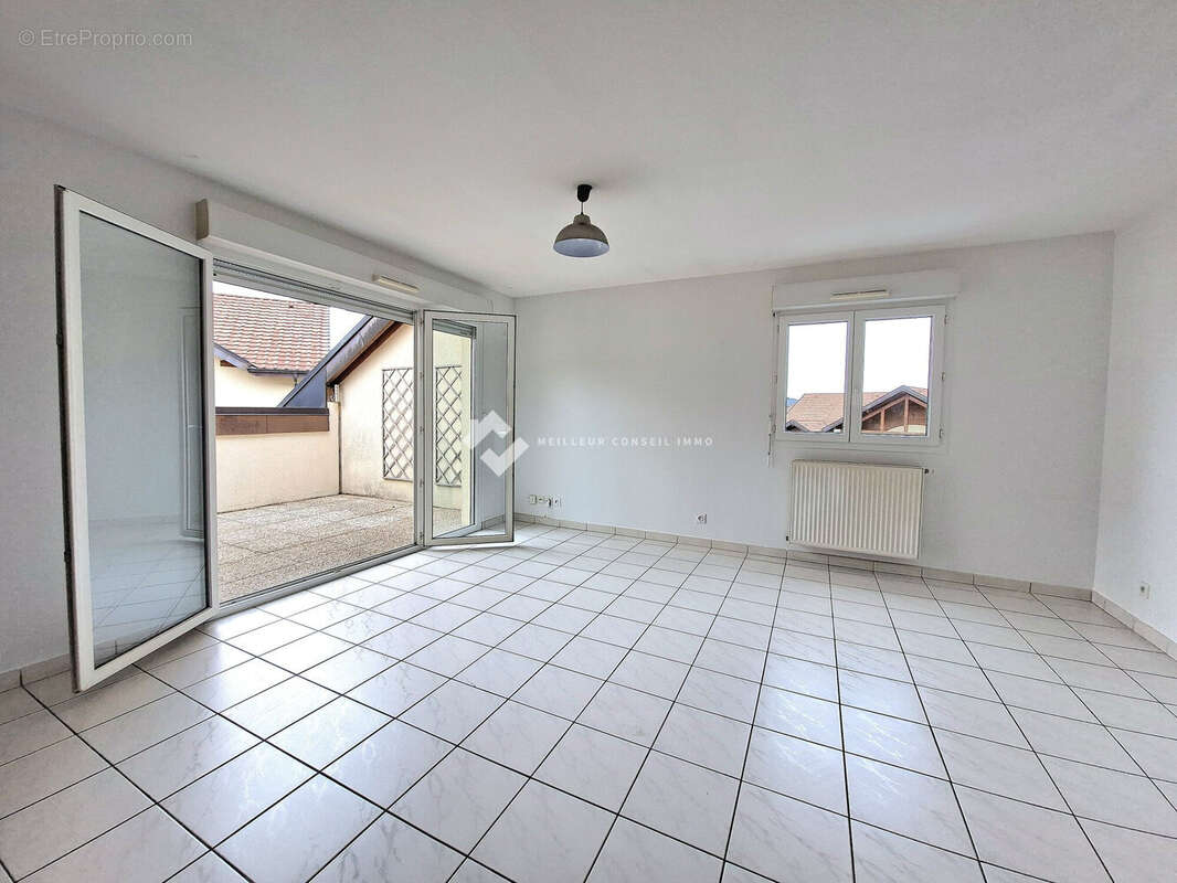 Appartement 67 m² à La Roche-Sur-Foron  - photo 6