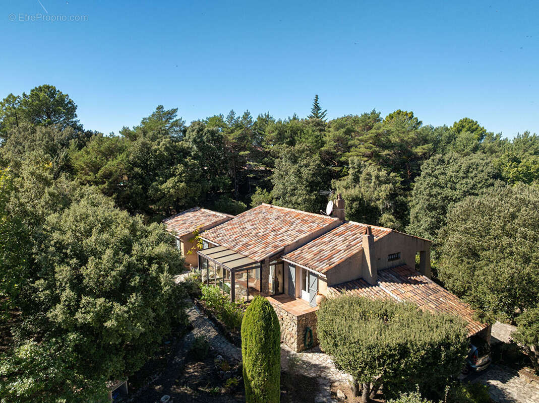 Maison à TOURTOUR