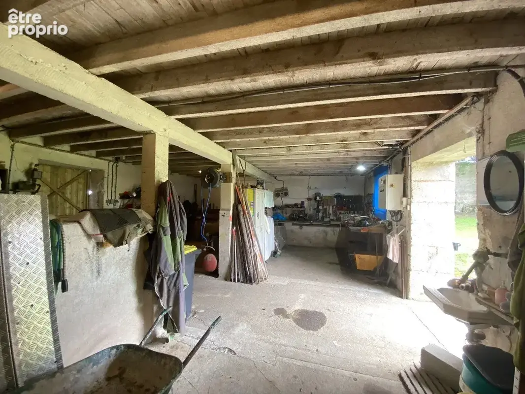 Maison de caractere avec beaucoup de dependances - photo 16