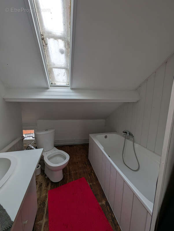 Maison à MENNECY