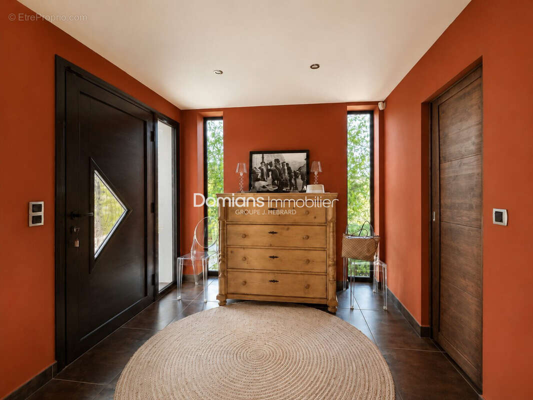 Maison 260 m² à Pollestres  - photo 4