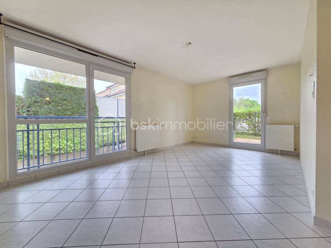 Appartement à SAINT-APOLLINAIRE