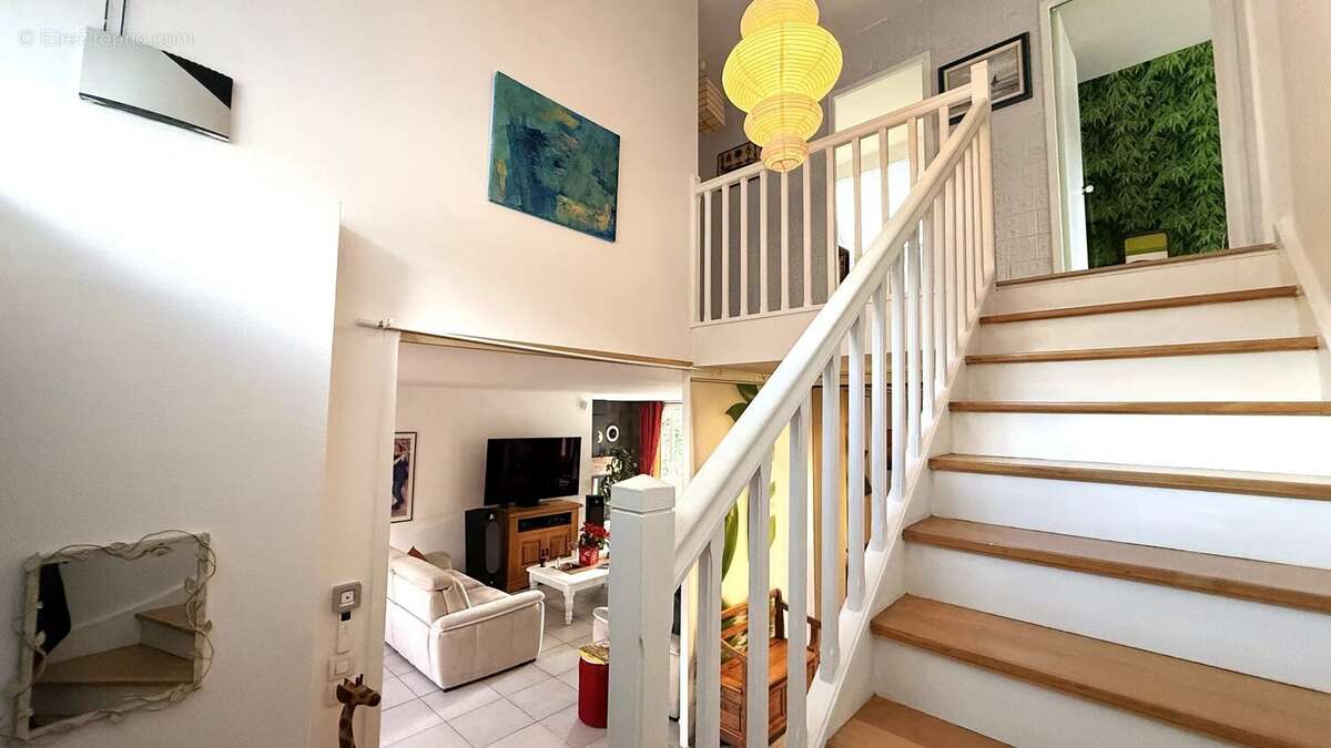 Maison à MONTIGNY-LE-BRETONNEUX