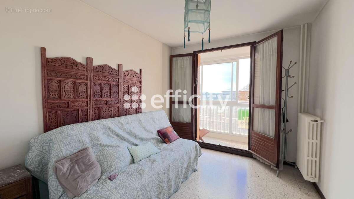 Appartement à MARSEILLE-10E