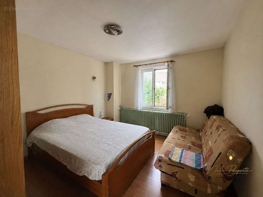 642 m² à Amilly  - photo 4