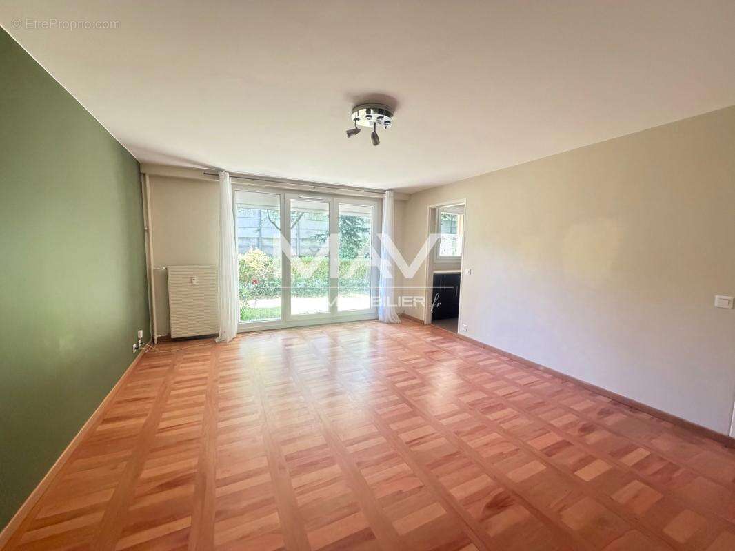 Appartement 45 m² à Tourcoing  - photo 3