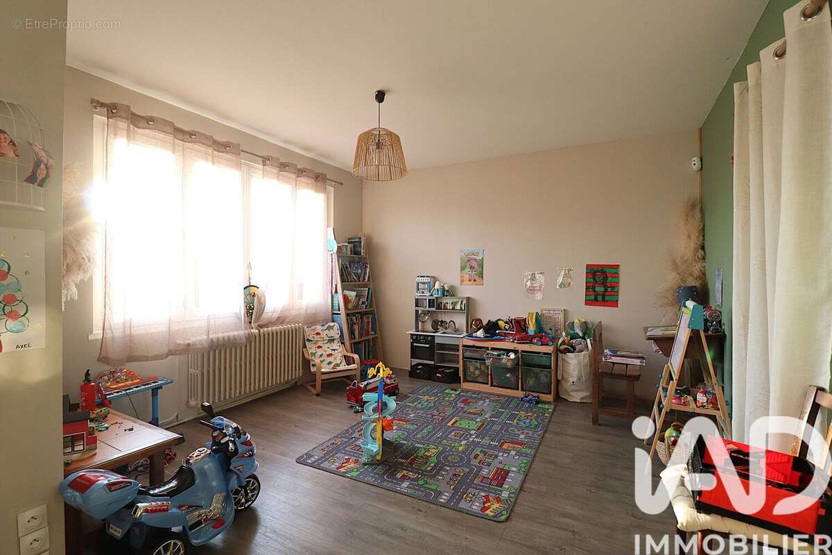 Photo 5 - Maison à AVIRON