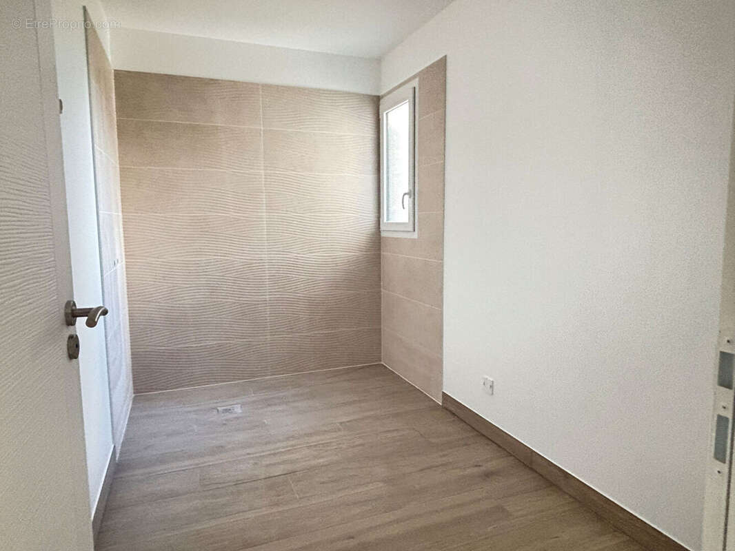 Maison à SAINT-SULPICE-DE-ROYAN