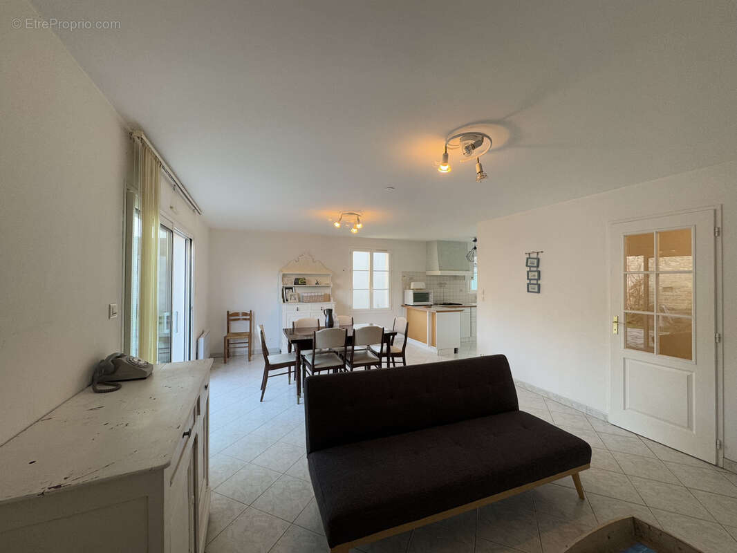 Maison à SAINT-MARTIN-DE-RE