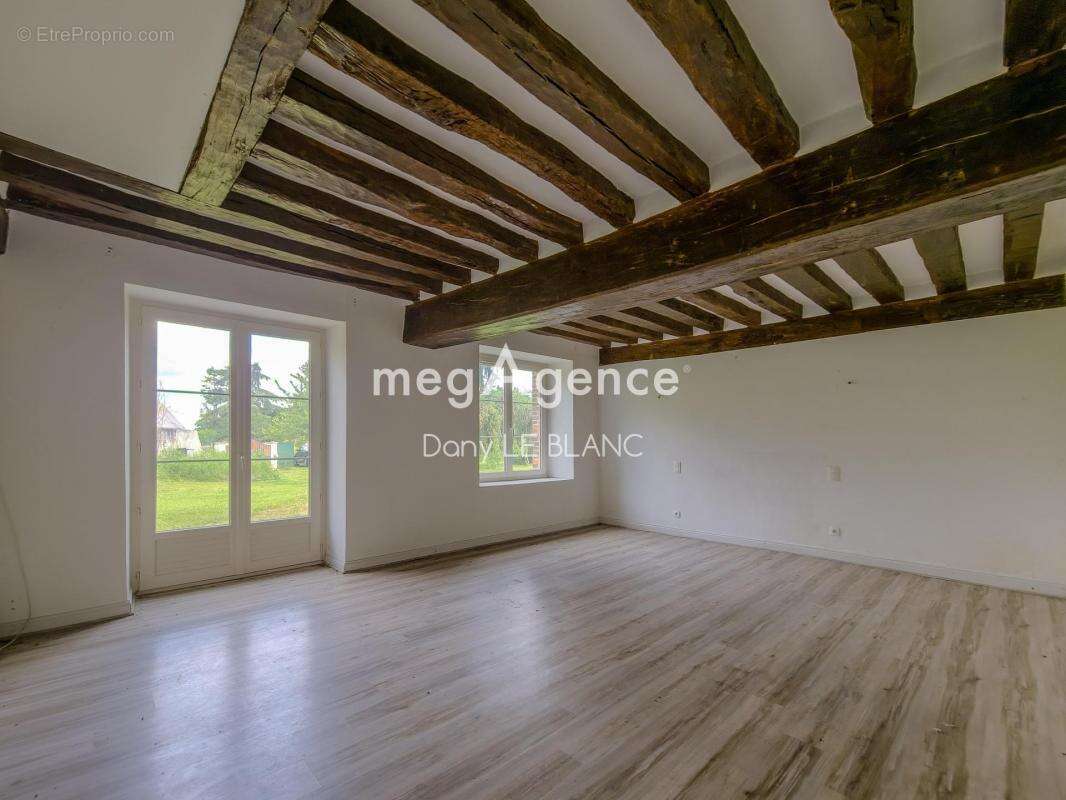 Maison à BAILLEAU-L&#039;EVEQUE