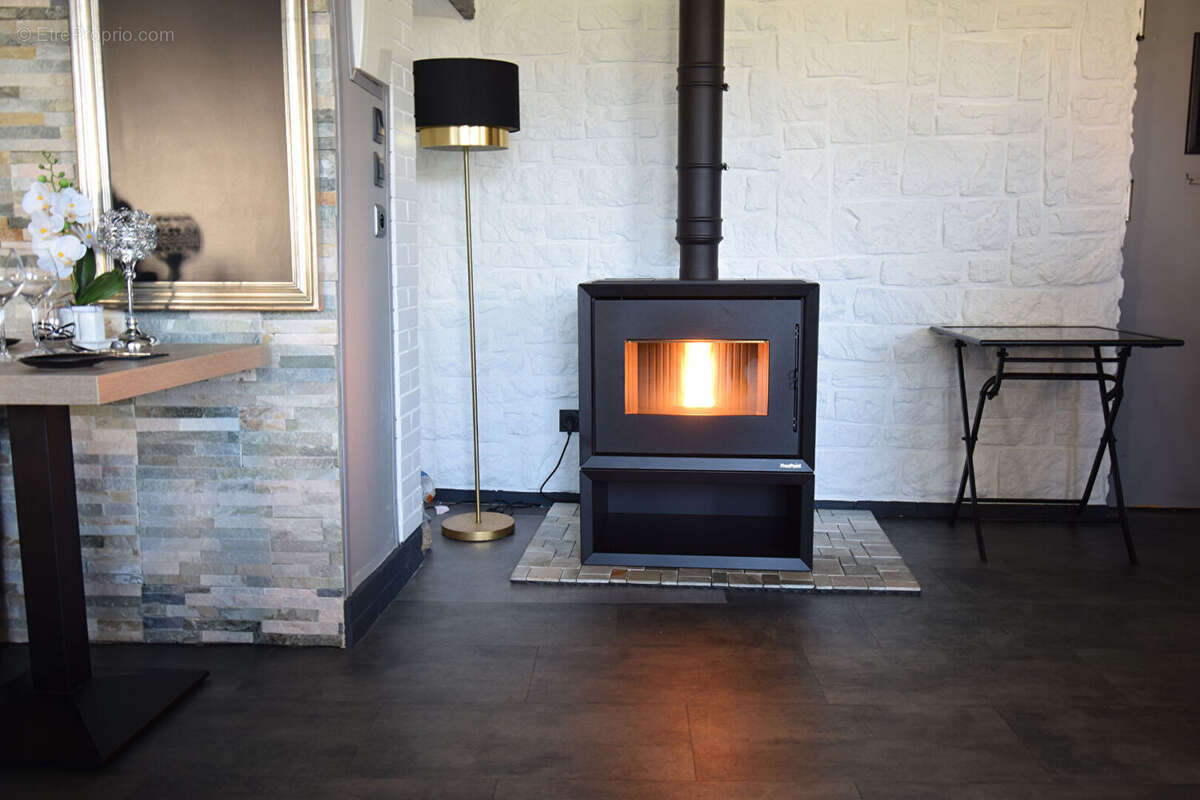 Commerce à SAINT-DIDIER-DES-BOIS