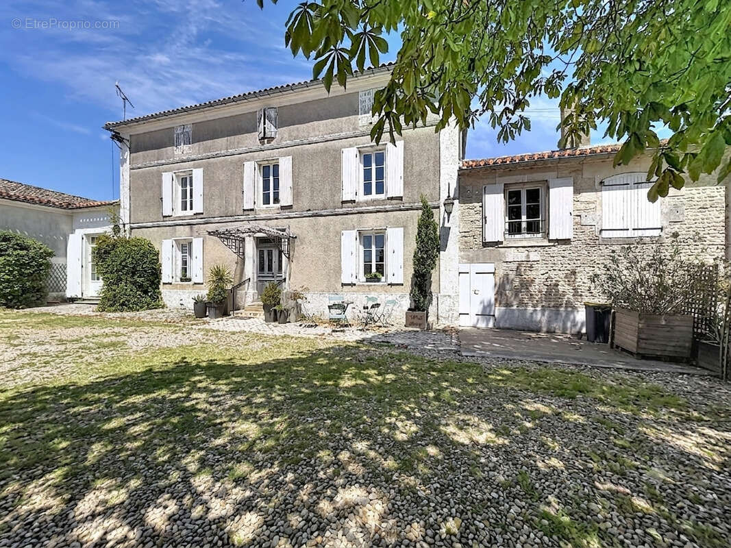 Maison à MARSAC