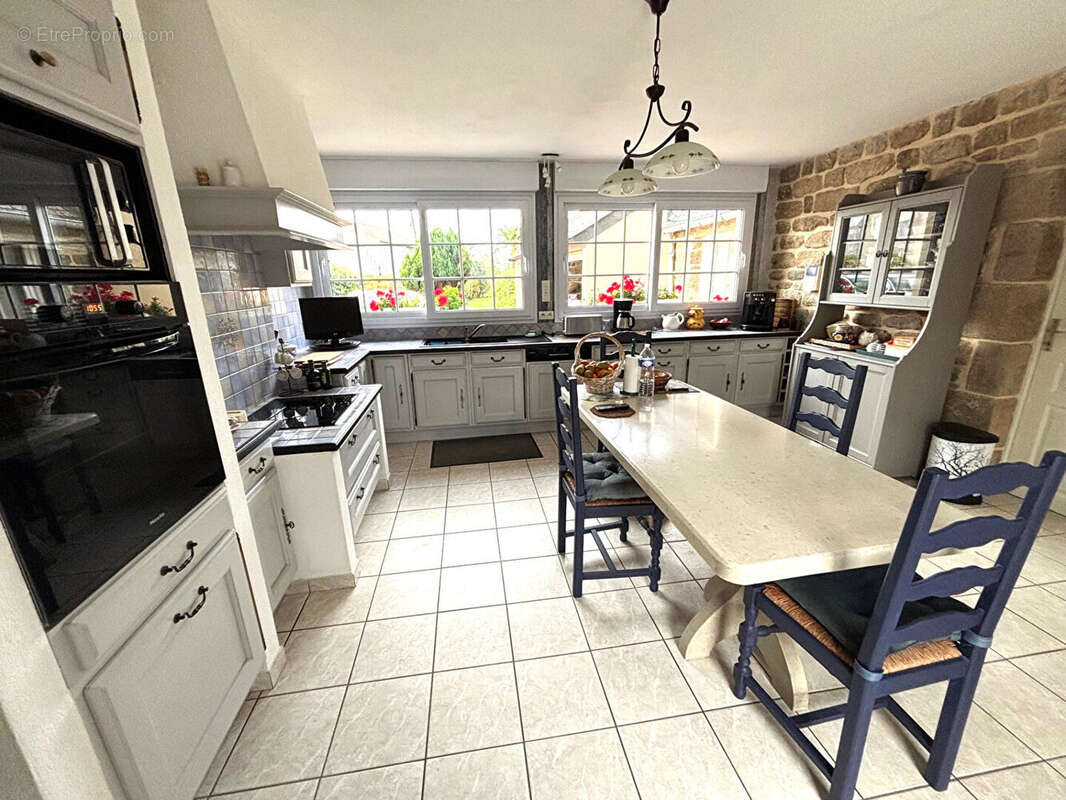 PLOBANNALEC LESCONIL, Propriété de charme composée de deux maisons ! - photo 5