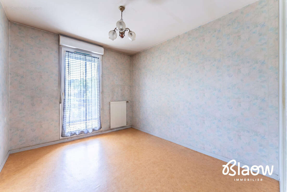 Appartement 90 m² à Meyzieu  - photo 9
