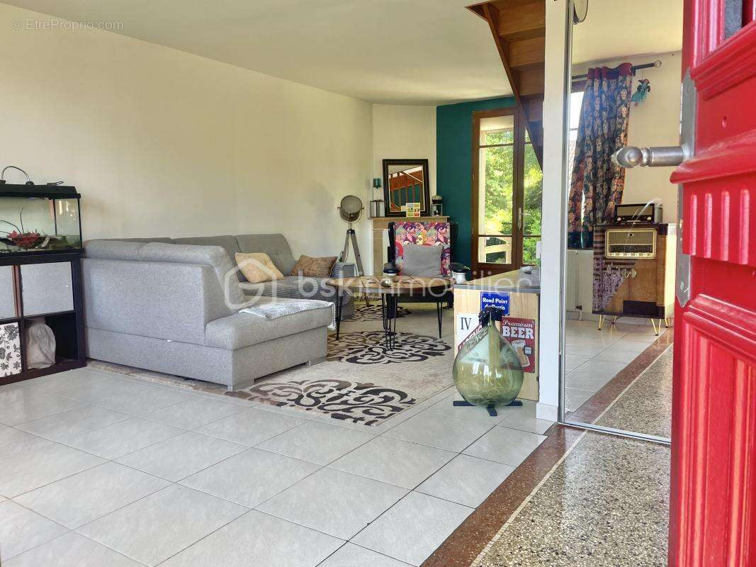 Maison à VILLEBLEVIN