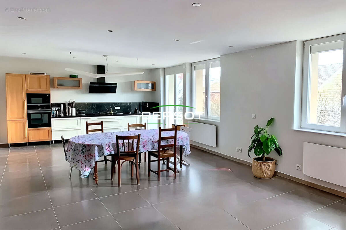Appartement à VALDAHON