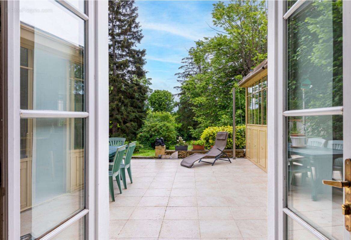 Maison 8 pièces de 235 m² habitables avec jardin et garage à vendre à Triel sur Seine (78) - photo 17
