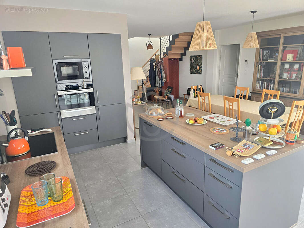 Maison  6 pièces 121 m2 avec grand garage aménagé - photo 6