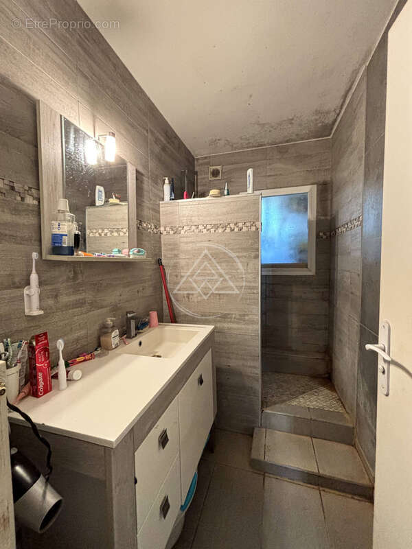 Appartement à ROMANS-SUR-ISERE