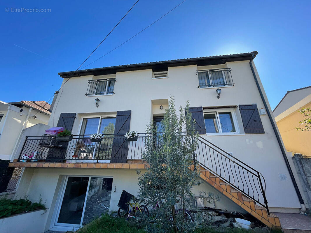Maison à CLICHY-SOUS-BOIS
