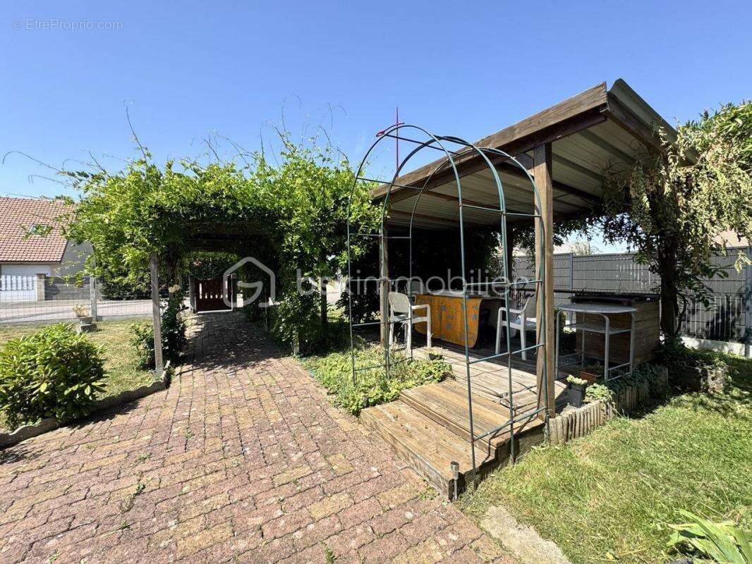 Maison à NASSANDRES