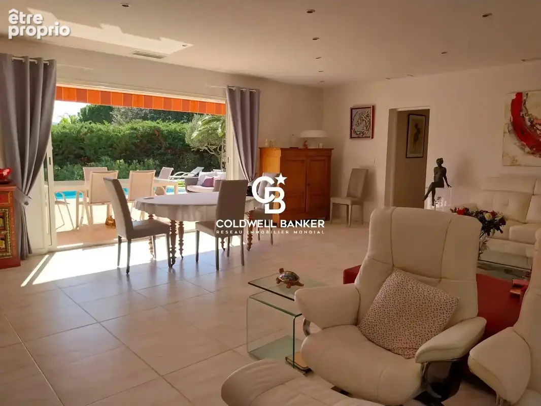 Roquebrune-sur-argens  villa de plain-pied avec piscine à débordement - photo 6