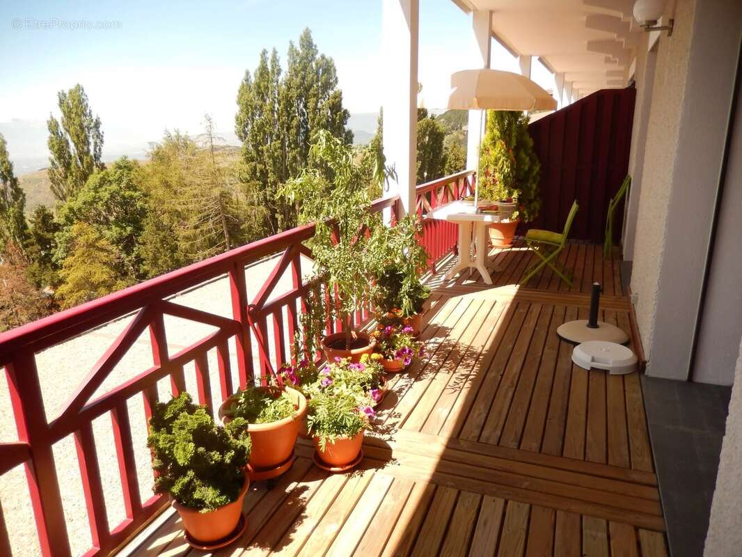 Appartement à FONT-ROMEU-ODEILLO-VIA